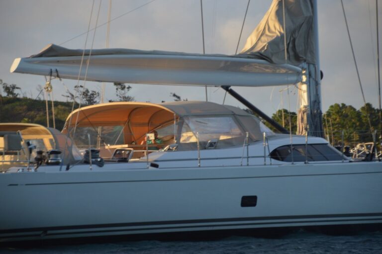 The 30m Yacht ZEFIRO