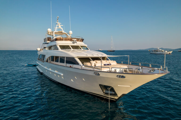 30m Motor Yacht Endless Summer