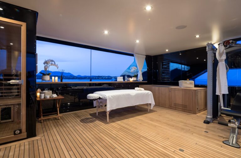 Top Deck Spa