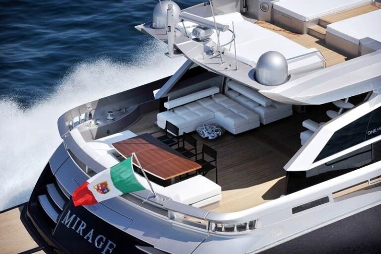 The 31m Yacht ASTRO