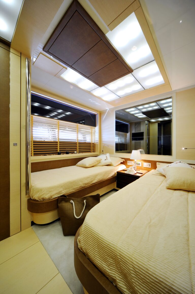 The 31m Yacht ASTRO