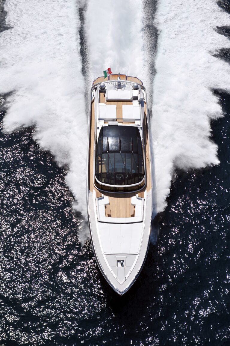 The 31m Yacht ASTRO