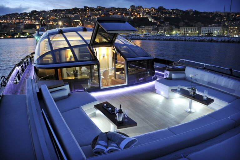 The 31m Yacht ASTRO