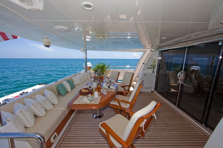 The 31m Yacht DIAMOND GIRL