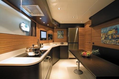 The 31m Yacht JAJARO