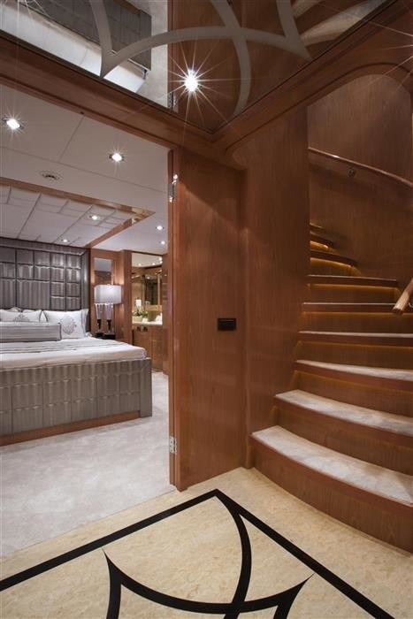 The 31m Yacht MAR AZUL