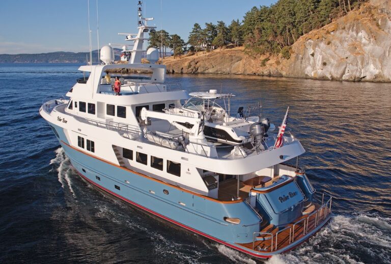 The 31m Yacht POLAR BEAR