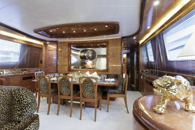 The 31m Yacht SEA JAGUAR