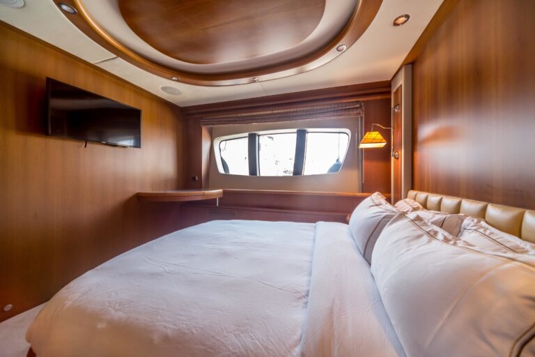 The 32m Yacht ANTONIA II