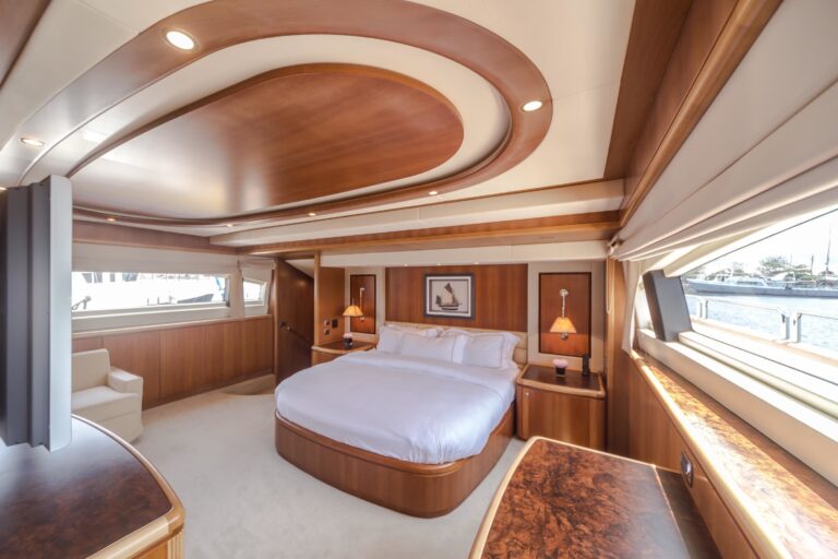 The 32m Yacht ANTONIA II