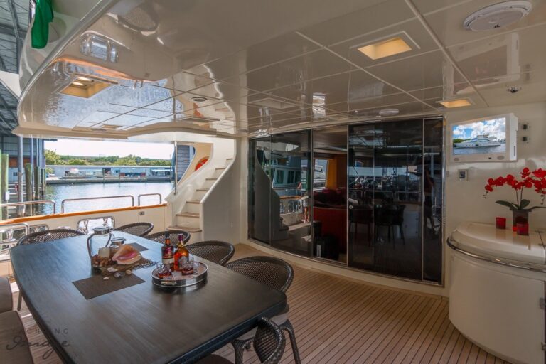 AZIMUT YCG 120'