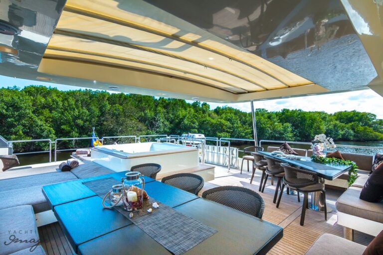 AZIMUT YCG 120'