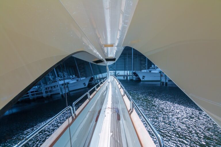 AZIMUT YCG 120'