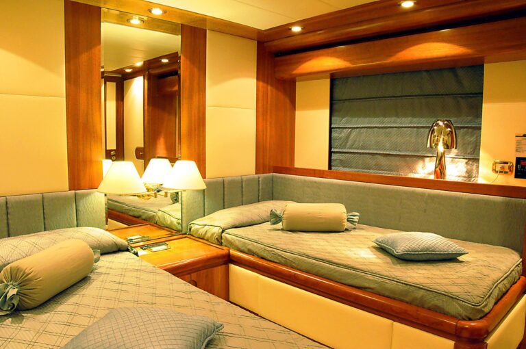 The 32m Yacht BENDYCTA