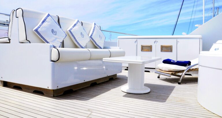 The 32m Yacht BENDYCTA