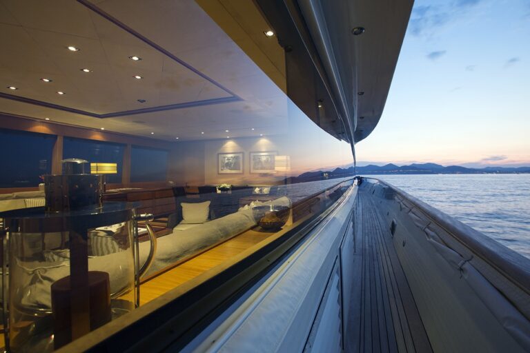 The 32m Yacht CAPPUCCINO