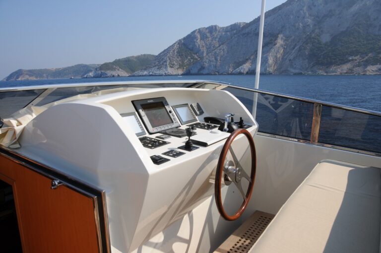 The 32m Yacht CAPPUCCINO