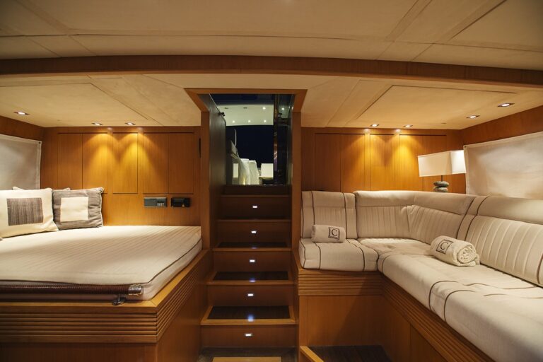 The 32m Yacht CAPPUCCINO