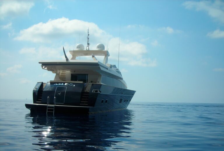 The 32m Yacht CAPPUCCINO