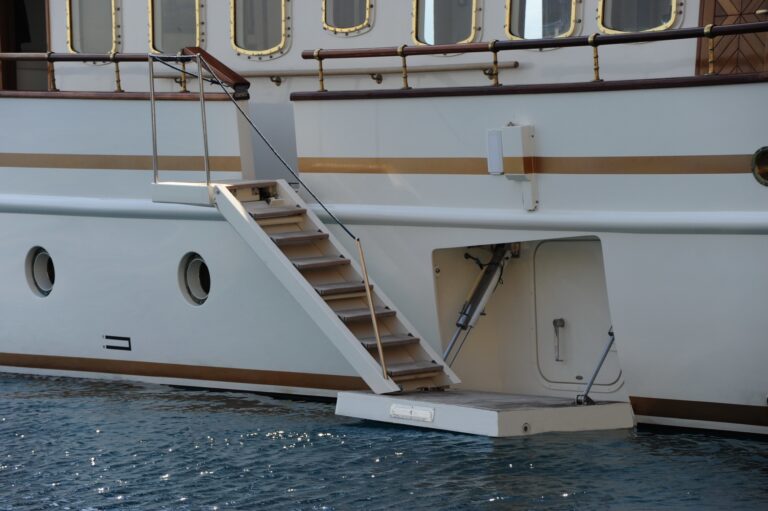 Passerella Aboard Yacht EL BANDIDO