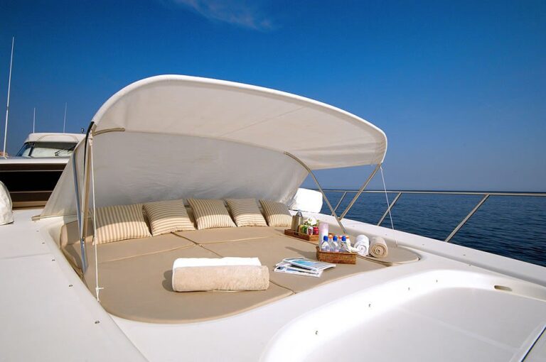 The 32m Yacht ELLICHA