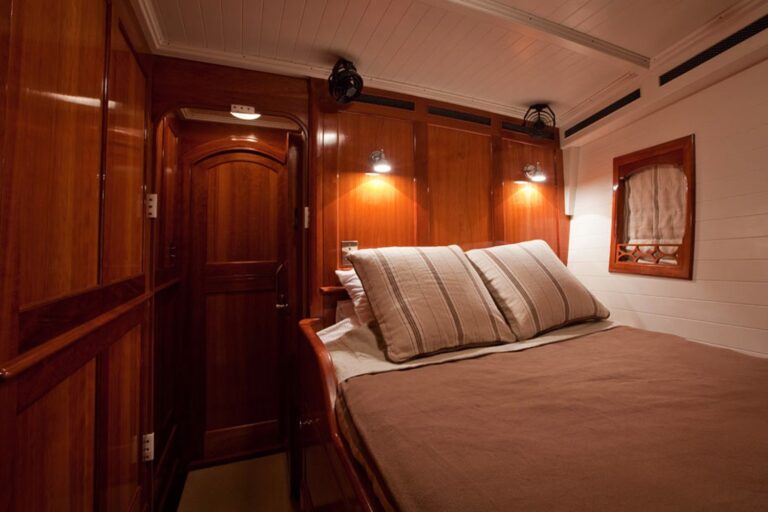 The 32m Yacht EMMALINE