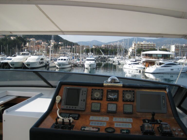 The 32m Yacht KENAYL II