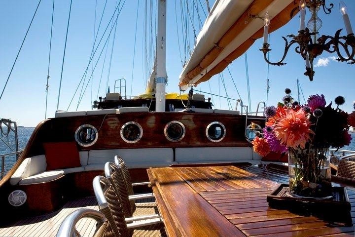 The 32m Yacht QUASART