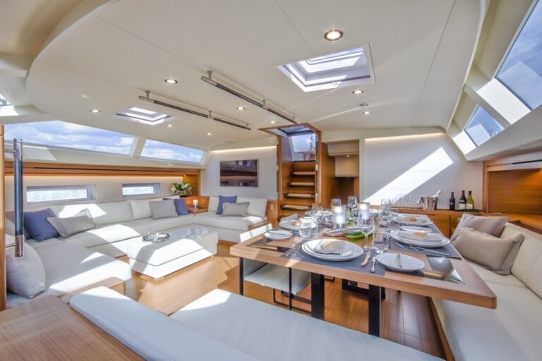 The 32m Yacht SEAWAVE