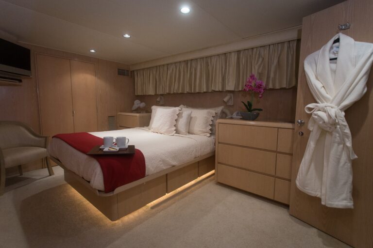 The 32m Yacht SUMMER SPLENDOR
