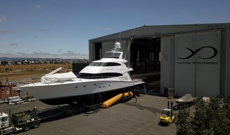 33m Motor Yacht AL DUHAIL