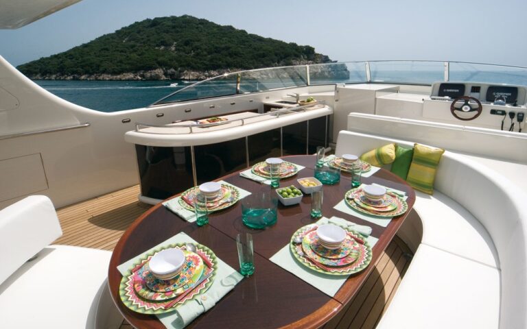 The 33m Yacht ANGEL OF JOY