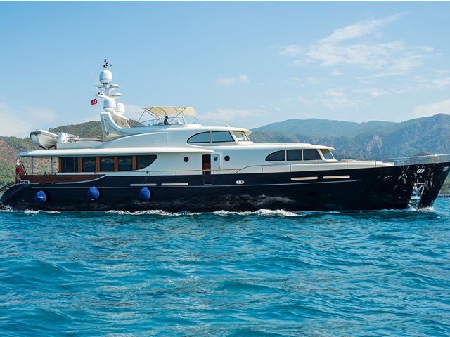 The 33m Yacht ANGEL OF JOY