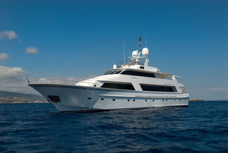 The 33m Yacht DANIELLA