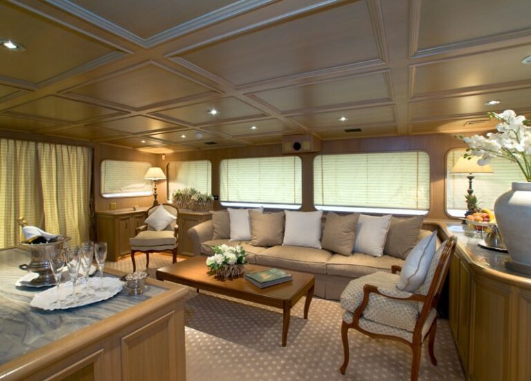 The 33m Yacht DANIELLA