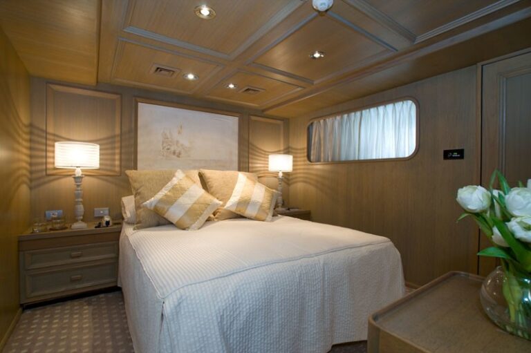The 33m Yacht DANIELLA