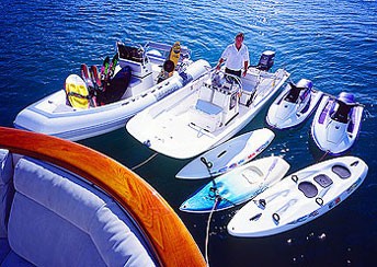 The 33m Yacht HUNTRESS