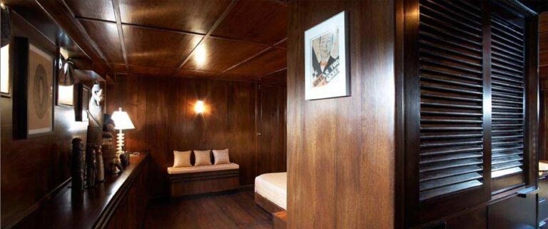 The 33m Yacht MAID MARIAN 2