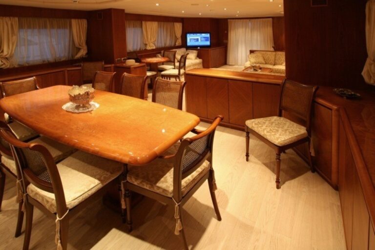 The 33m Yacht MARGHERITA