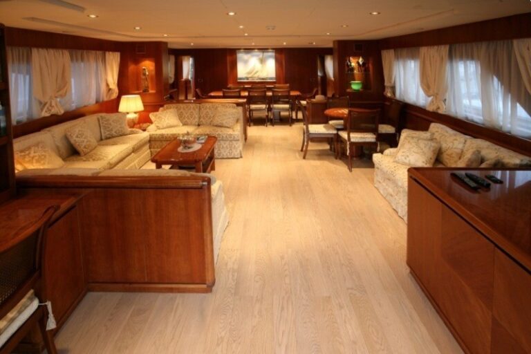 The 33m Yacht MARGHERITA