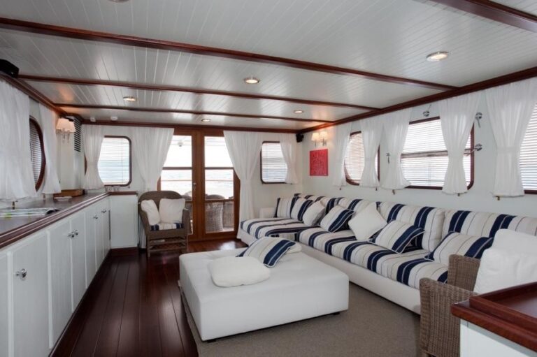 The 33m Yacht MARHABA