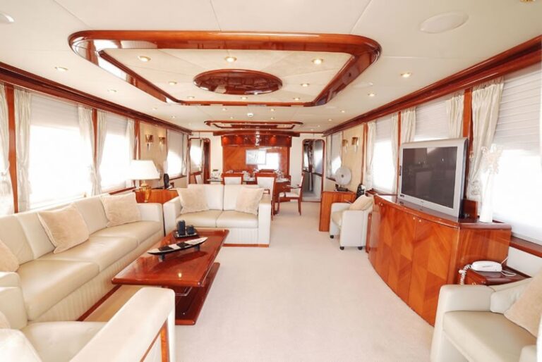 The 33m Yacht MY PLEASURE