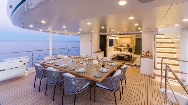 The 33m Yacht NARVALO