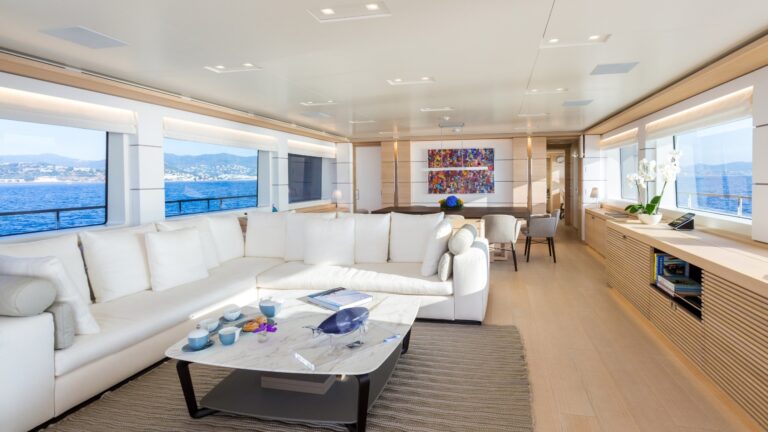 The 33m Yacht NARVALO