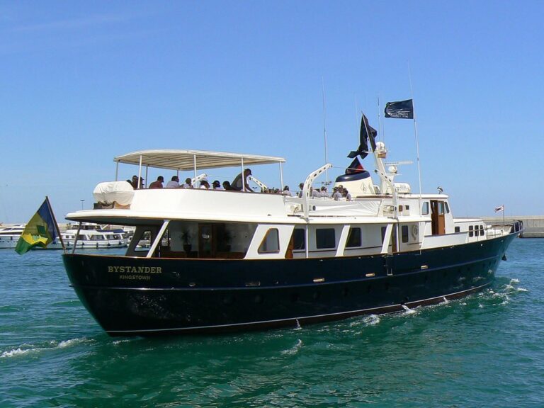 The 33m Yacht SANTA MARIA