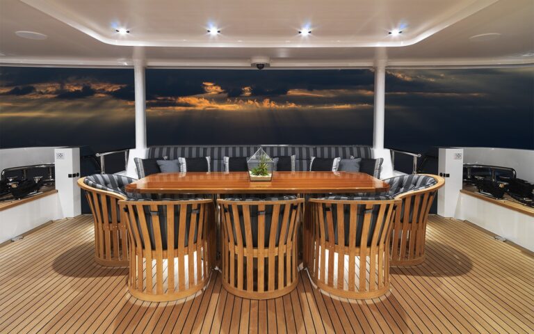 The 33m Yacht STORM