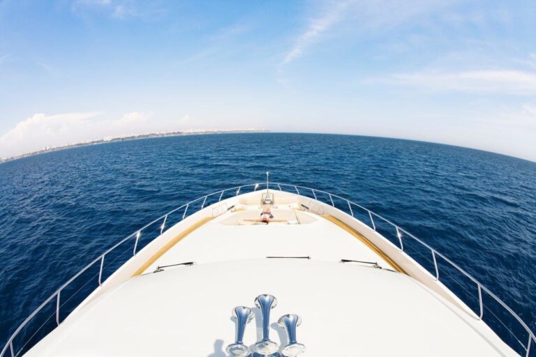 The 33m Yacht SUNKISS