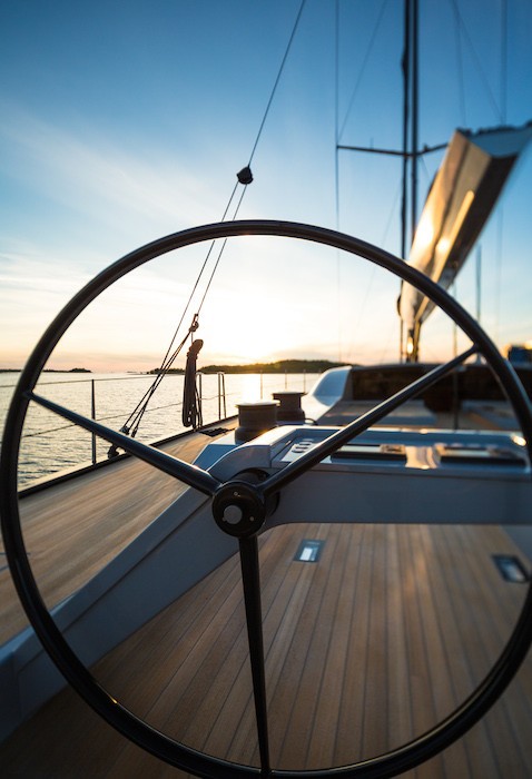 The 33m Yacht WINWIN