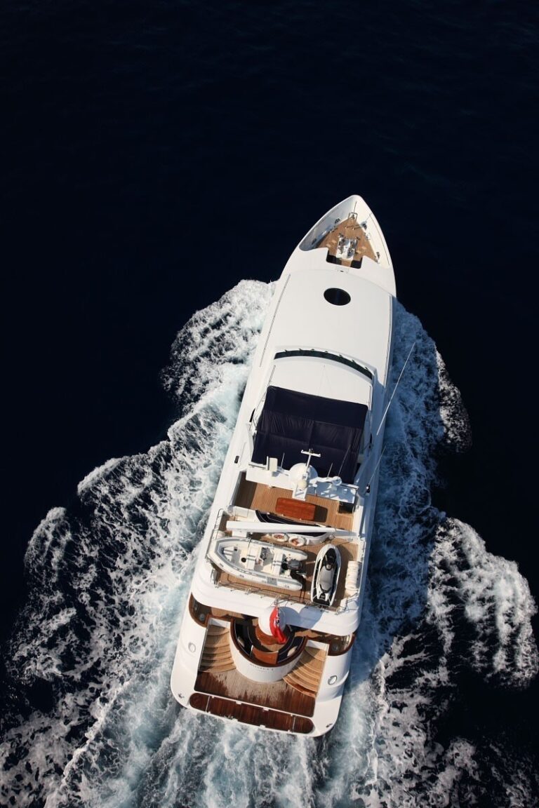 The 34m Yacht AZUL A