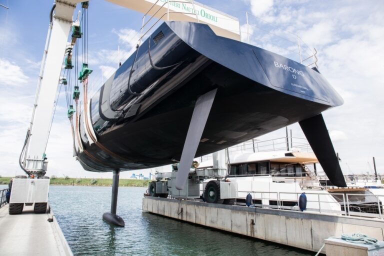 The 34m Yacht BARONG D